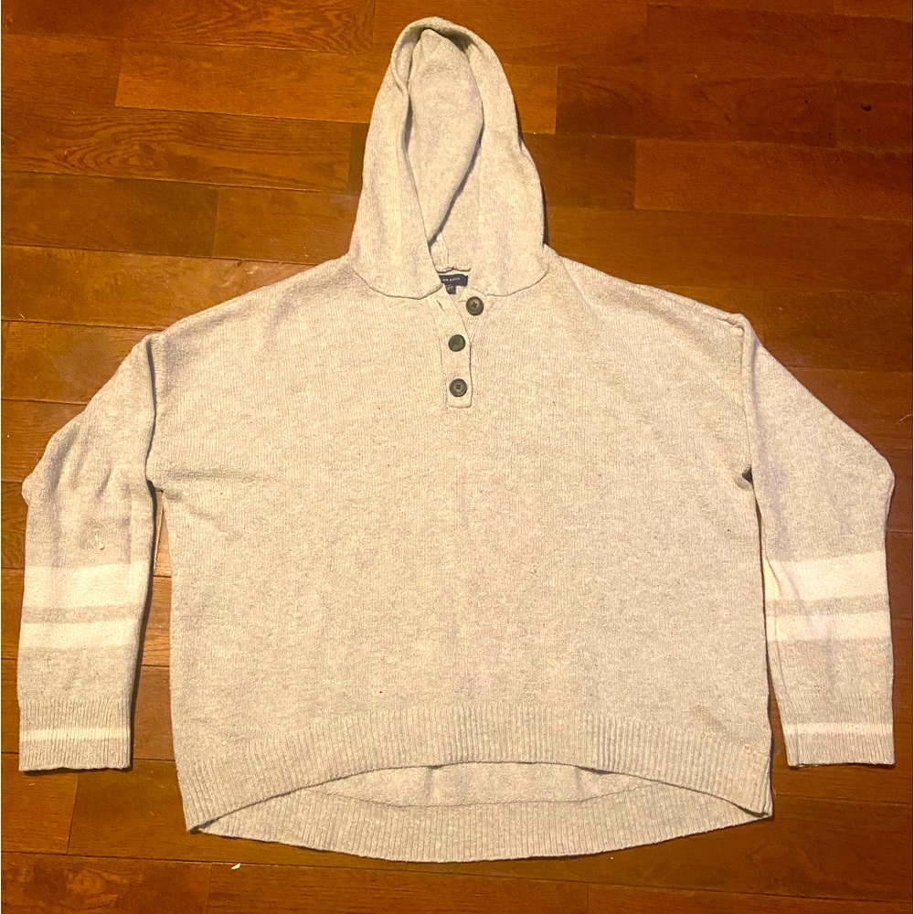 American Eagle Thin sweater with hoodie. Size medium